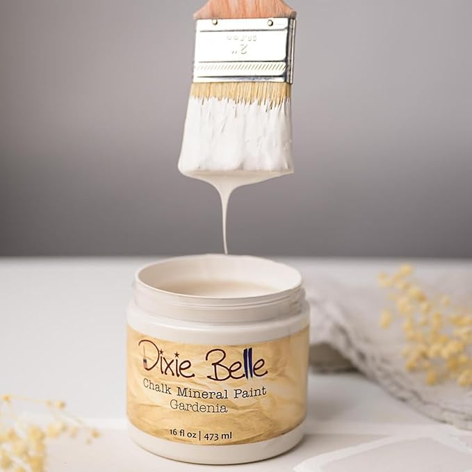 Dixie Belle Paint Company Chalk Finish Furniture Paint – Gardenia (32oz) – Matte Chic Chalk Mineral DIY Furniture Paint
