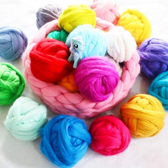 3.53oz Wool Roving Yarn, Wool Felting Supplies, Pure Wool, Chunky Yarn, Spinning Wool Roving for Needle Felting Wet Felting DIY Hand Spinning (Yellow)