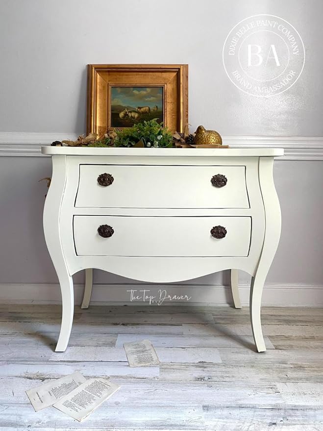 Dixie Belle Paint Company Chalk Finish Furniture Paint - Cucumber Ice (32oz) - Matte Subtle Green Chic Chalk Mineral DIY Furniture Paint