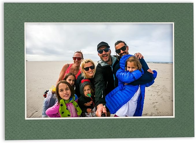 5x7 Mat for 8.5x11 Frame - Precut Mat Board Acid-Free Hunter Green 5x7 Photo Matte For a 8.5x11 Picture Frame, Premium Matboard for Family Photos, Show Kits, Art, Picture Framing, Pack of 100 Mats