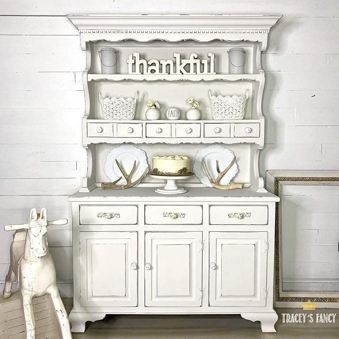 Dixie Belle Paint Company Chalk Finish Furniture Paint - Fluff (4oz) - Matte Soft White Chic Chalk Mineral DIY Furniture Paint
