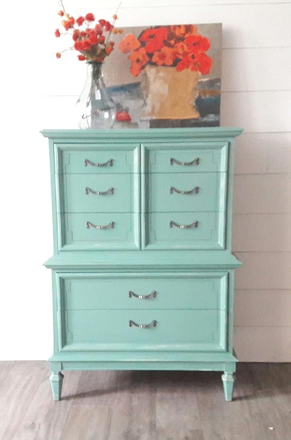 Chalky Chicks All-in-One Chalk Paint for Furniture or Cabinet - 32 Fl Oz - Matte Finish Riptide (Green Blue) for Metal, Wood Furniture Paint - No Sanding All-in-One for Home Decor & Crafts, USA Made